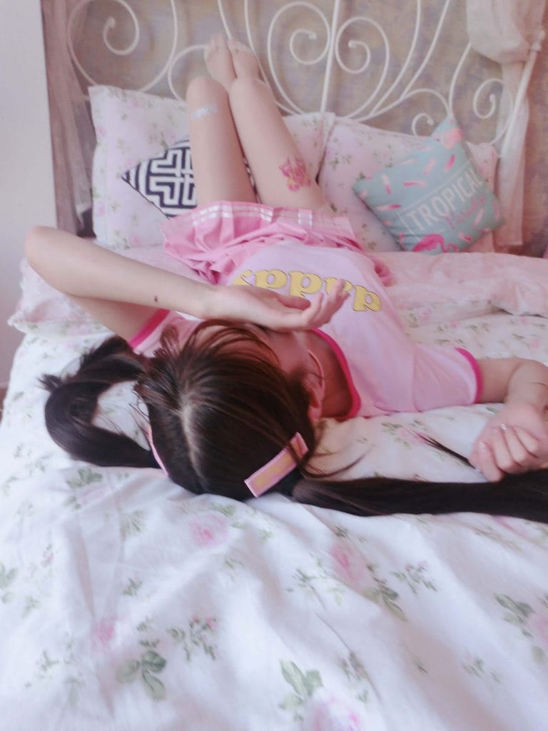 赛高酱 新年粉红水手服11p