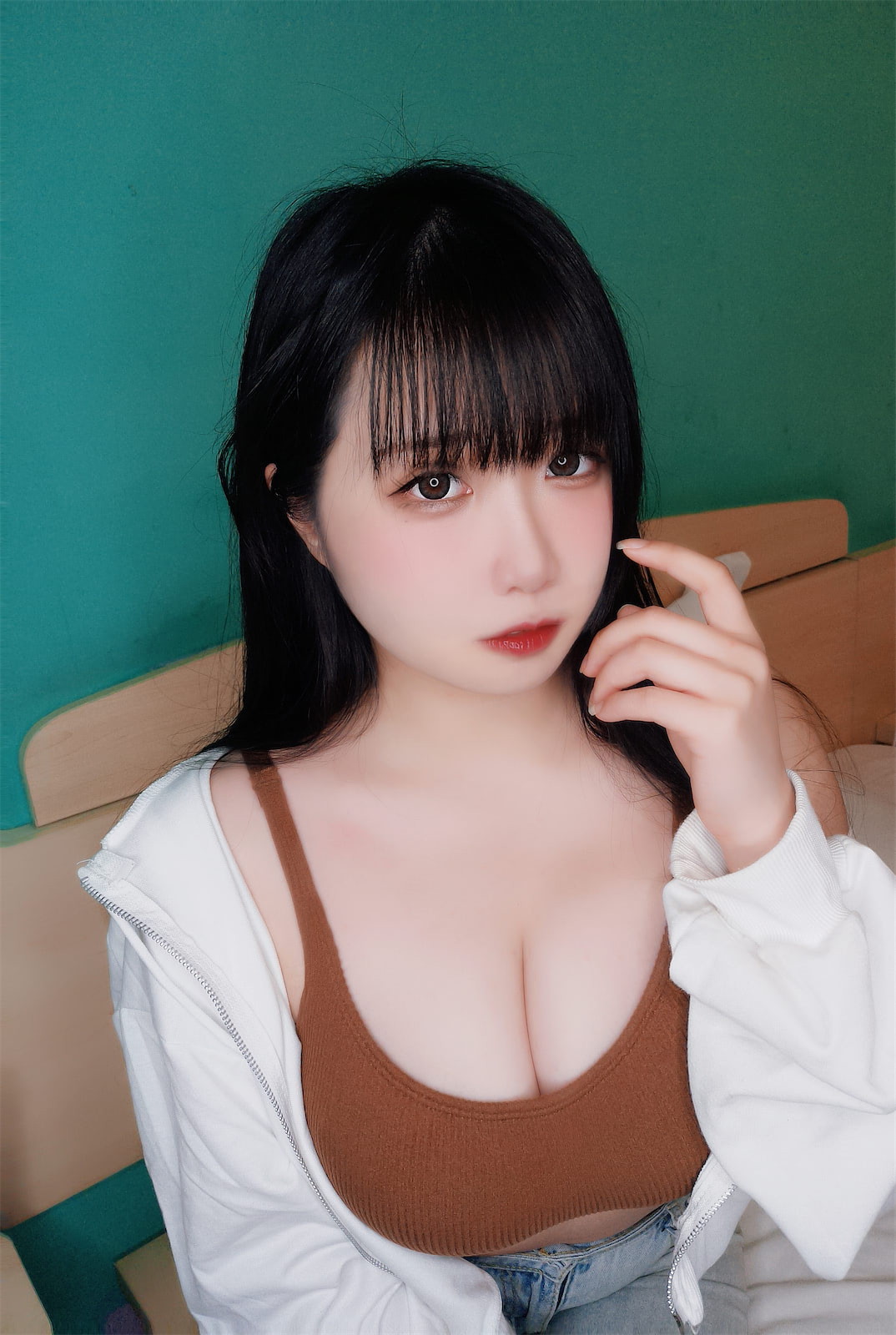 贞子蜜桃运动内搭10p1v