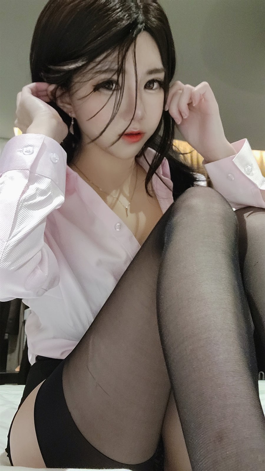 Sally Dorasnow后藤爱依梨43p