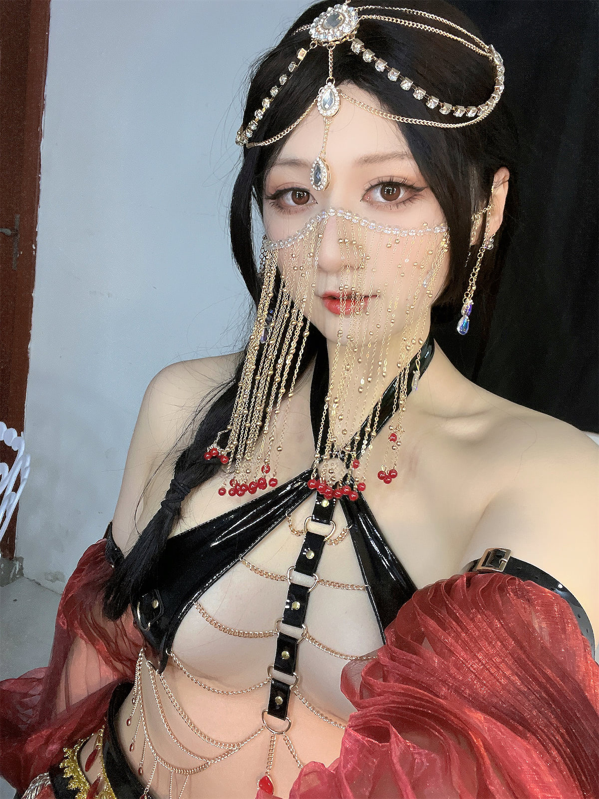 Zyra秋异域舞娘70p3v