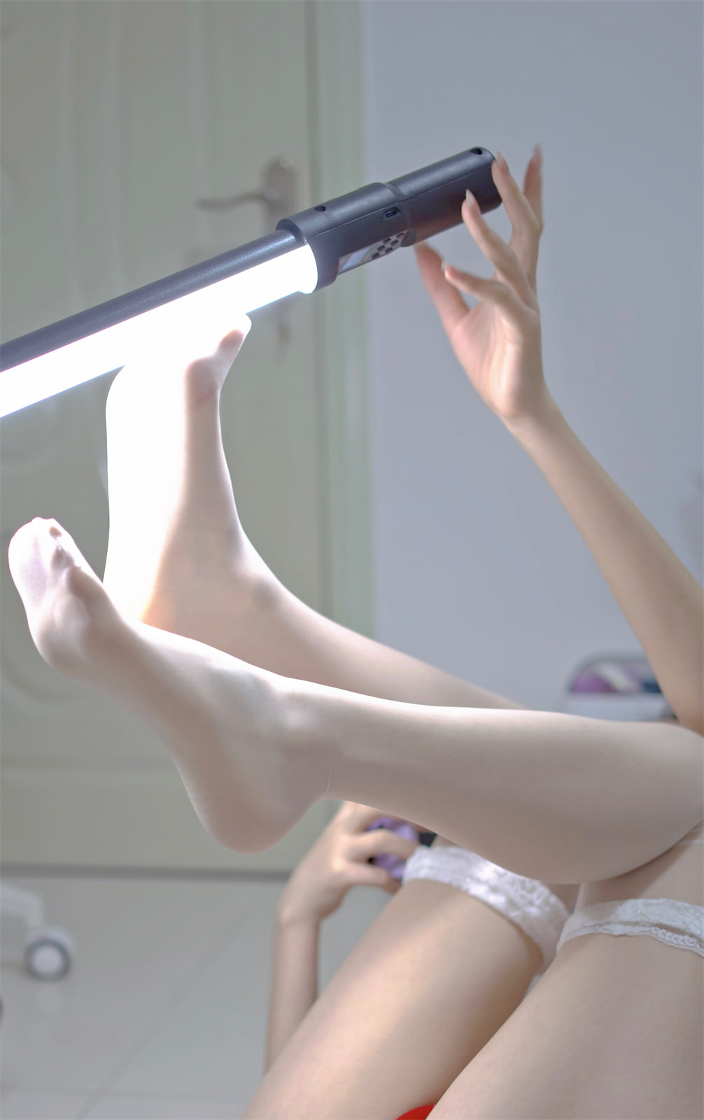 禅院熏居家紫银色恋歌牛仔裤触手127p