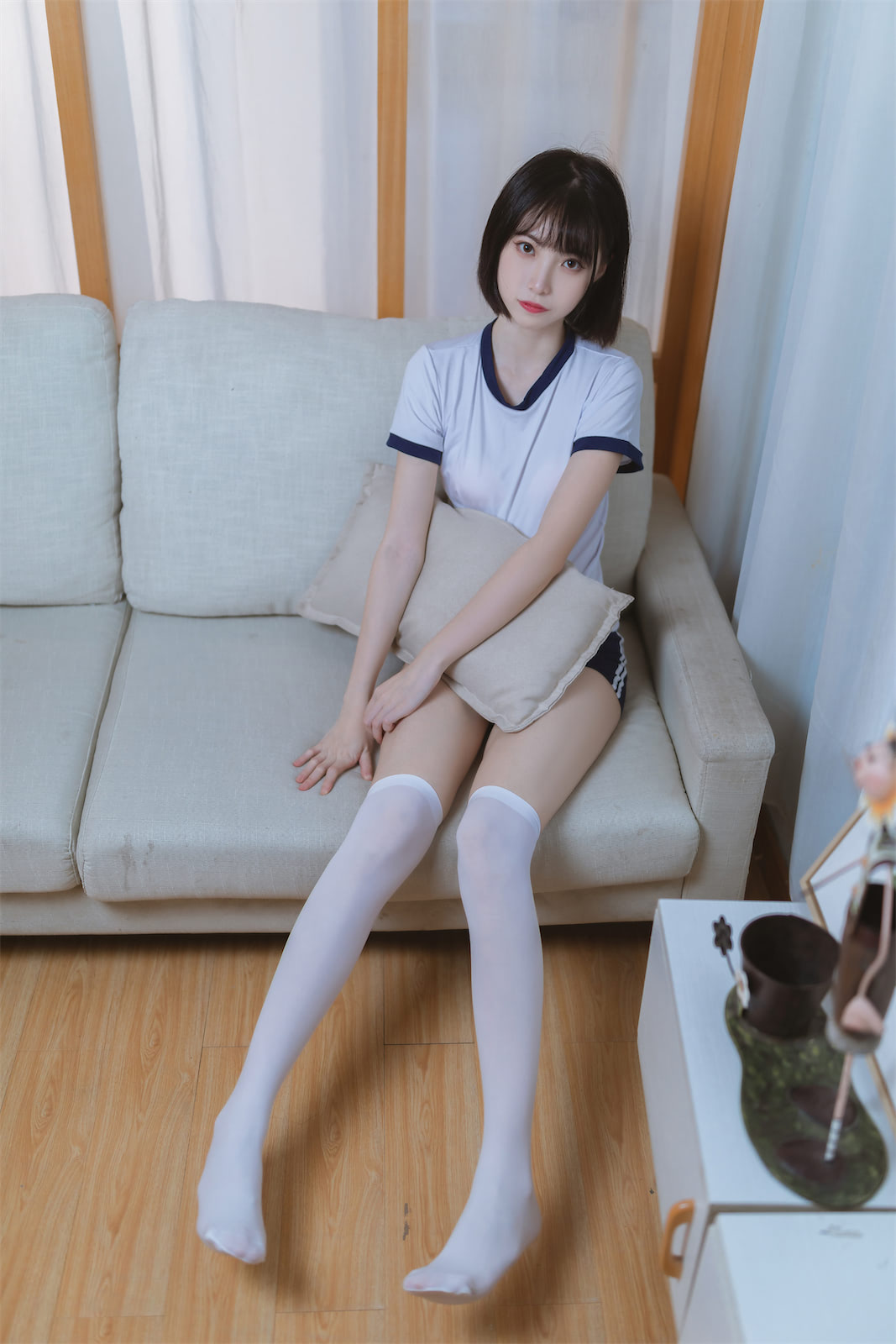 许岚LAN放学回家30p