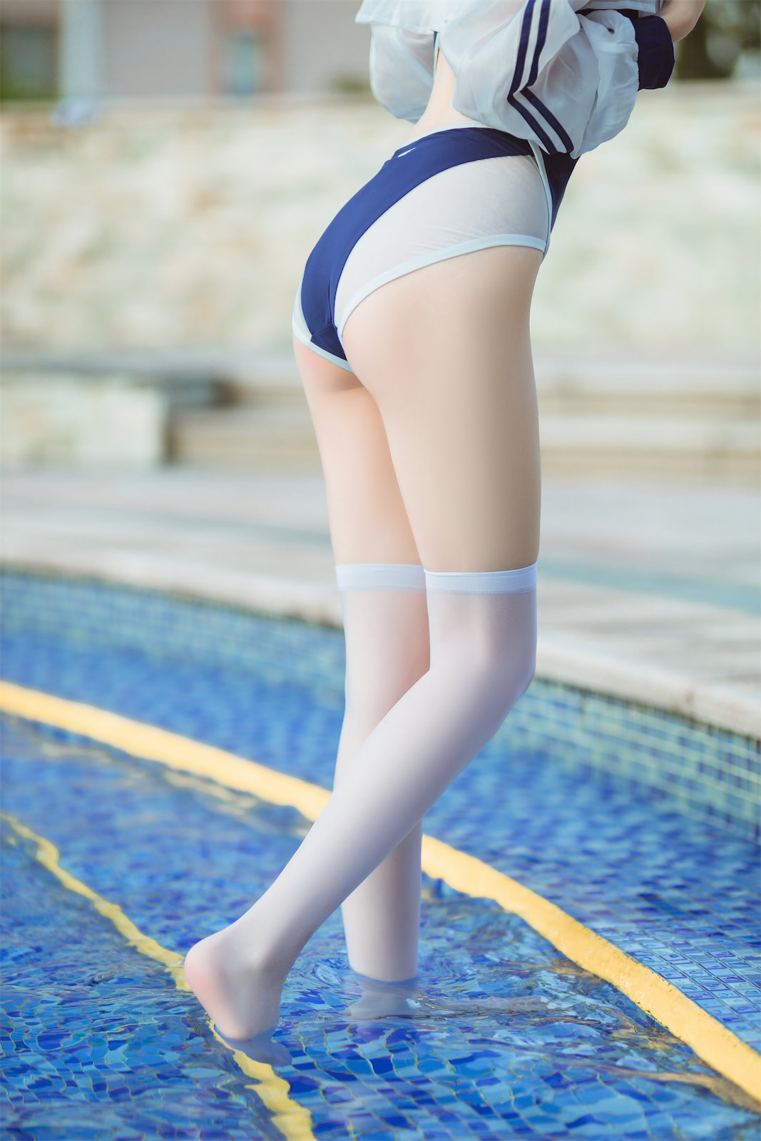 许岚LAN泳池竞泳40p