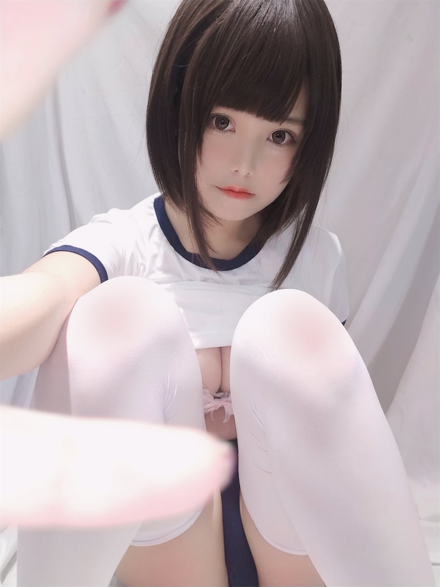 蜜汁猫裘白丝体操服31p7v_2