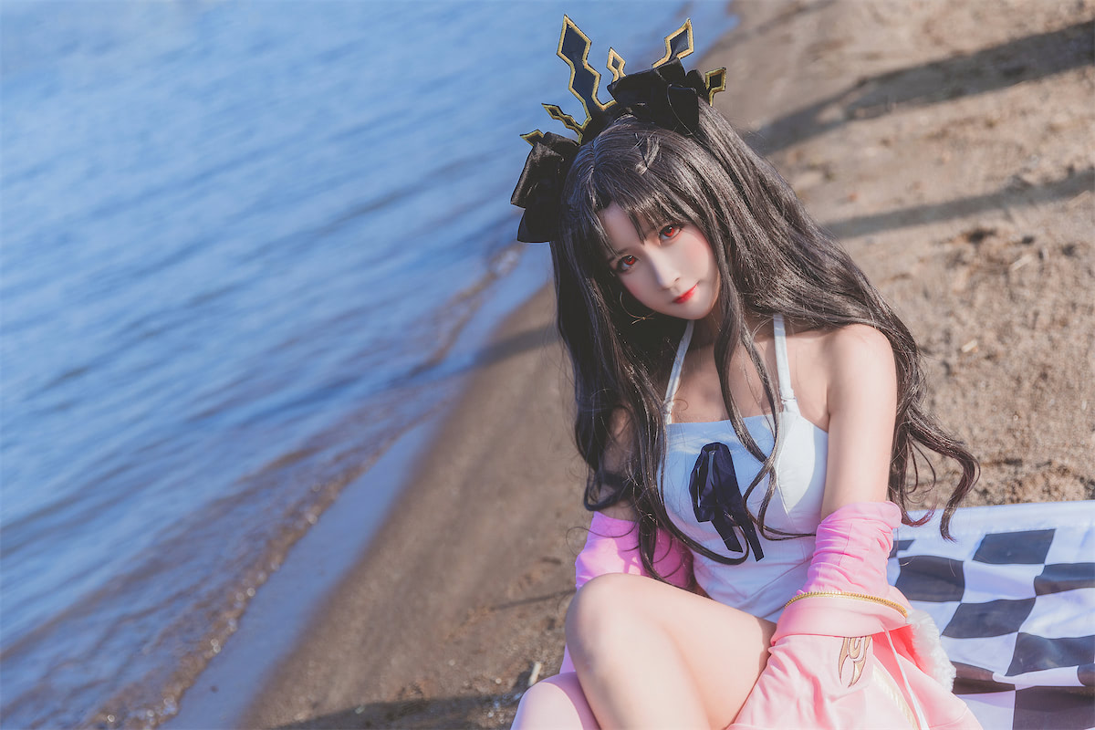 三度_69远坂凛泳装24p