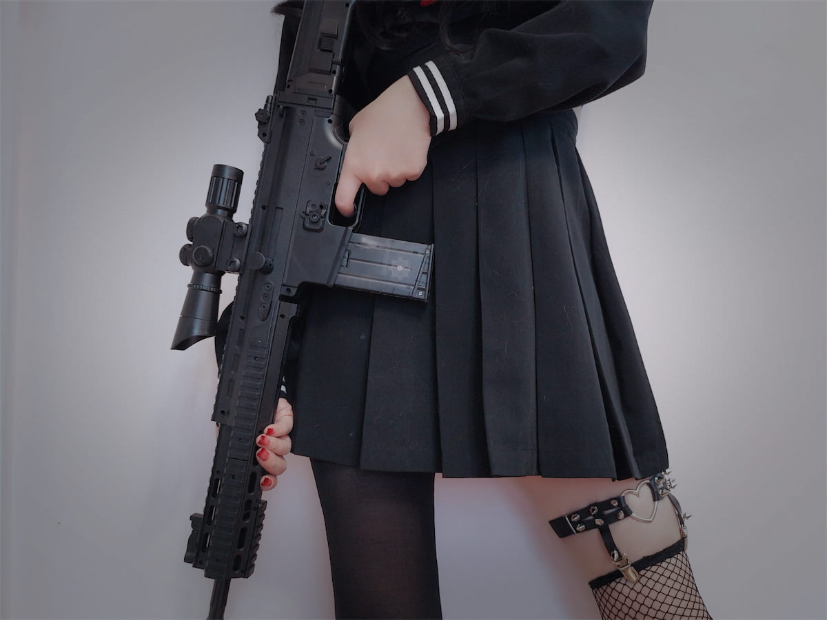 古川kagura暗黑JK制服30p