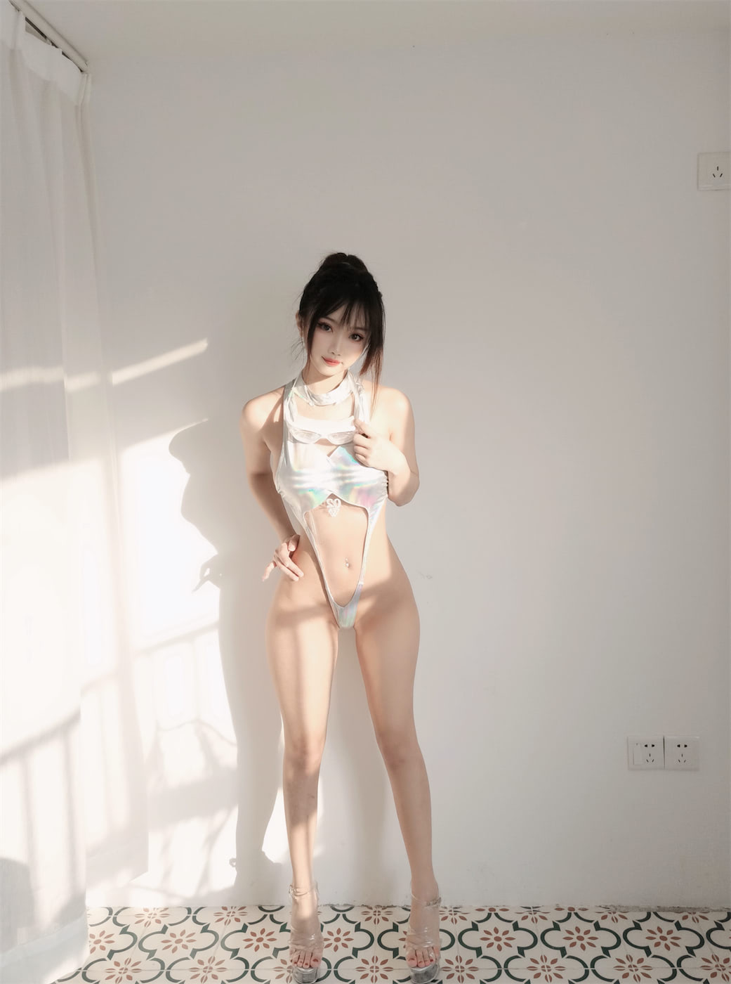 鬼畜瑶在不在w镭射竞泳55p